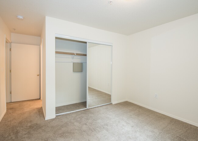 Stillwater Apartments