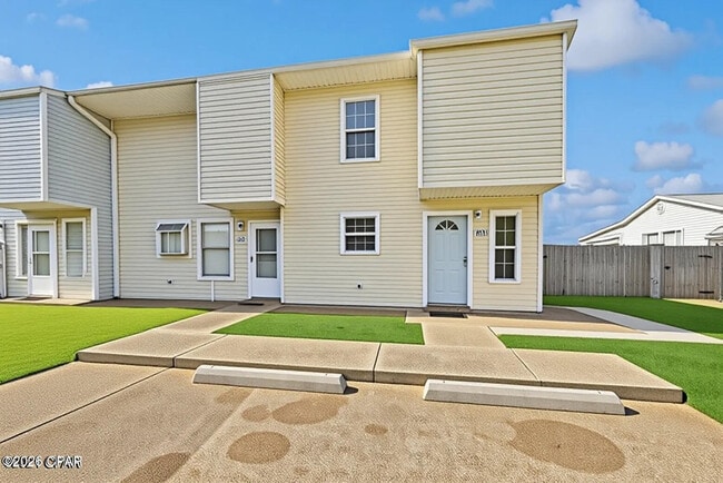 Building Photo - 6601 Pridgen St