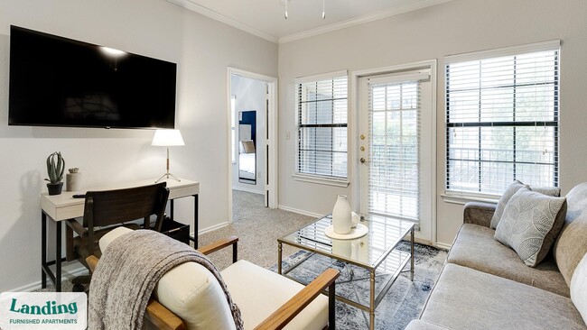 Photo - 165 Forestbrook Dr Unidad 127.1410987