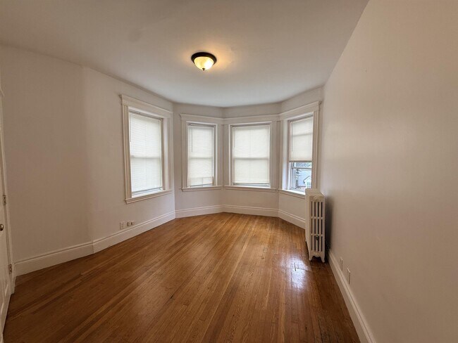 Photo - 92 Kirkland St Unit 2