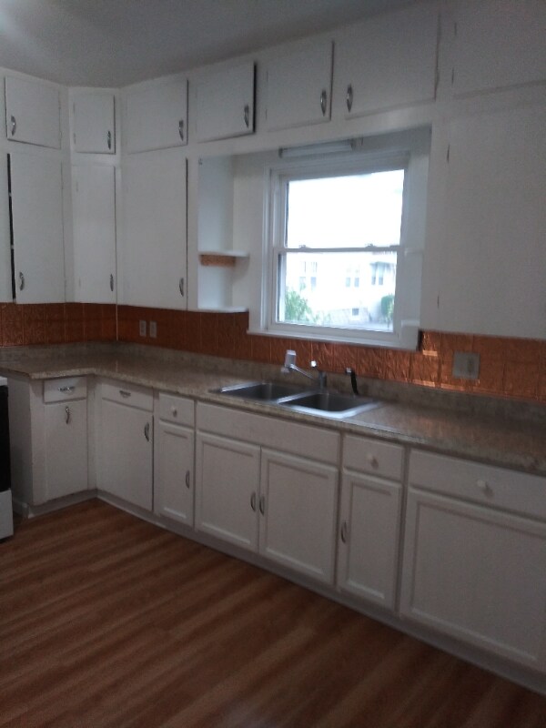 Photo - 326 W Main St Apartment Unit lower
