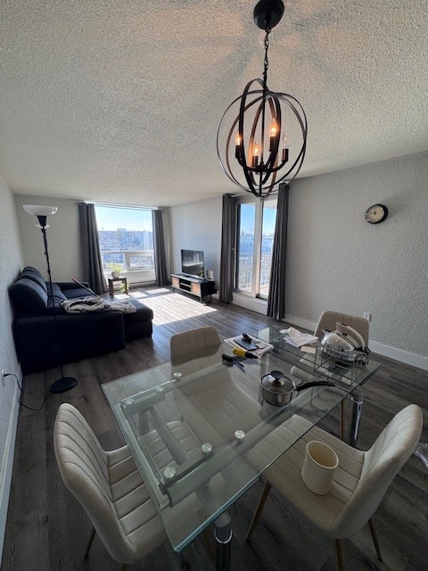 Building Photo - 5572-5572 N Ridge Rd