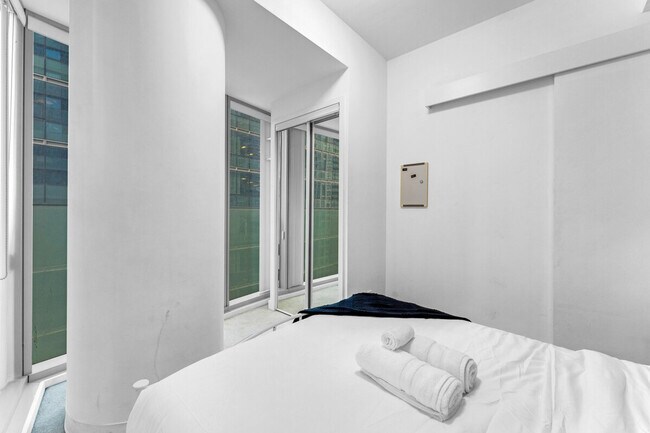 Photo - 16 York St Unit SI ID1313354P