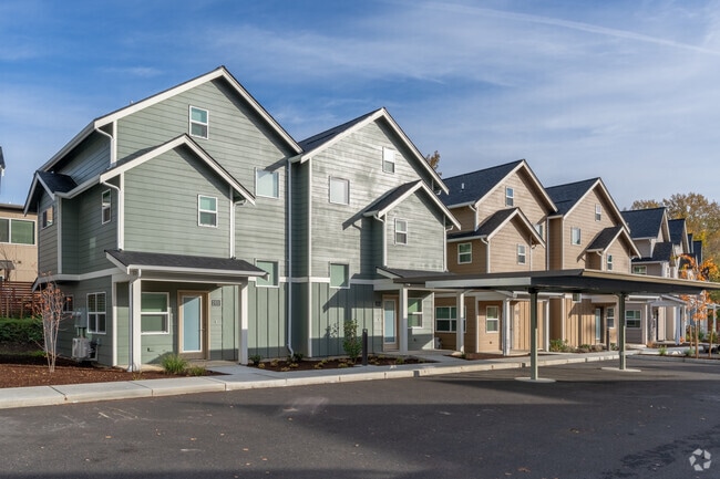 Building Photo - Tull Road Townhomes