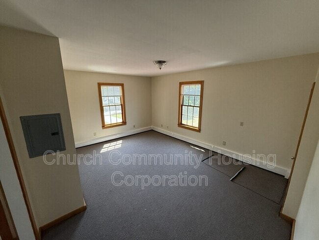 171 Conanicus Ave Unit D