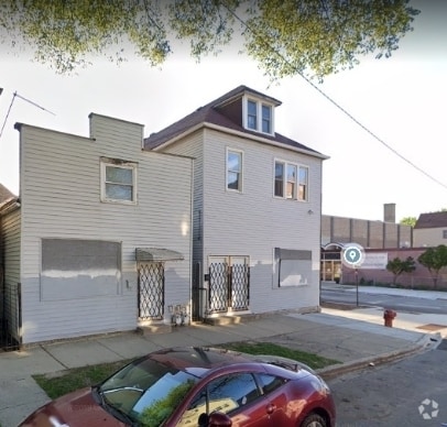 Building Photo - 4800 S Winchester Ave Rental