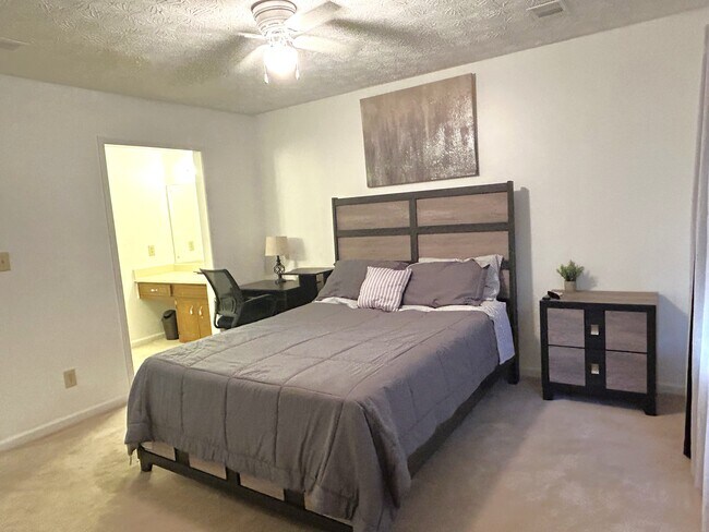 Photo - 903 Forest Pointe Way