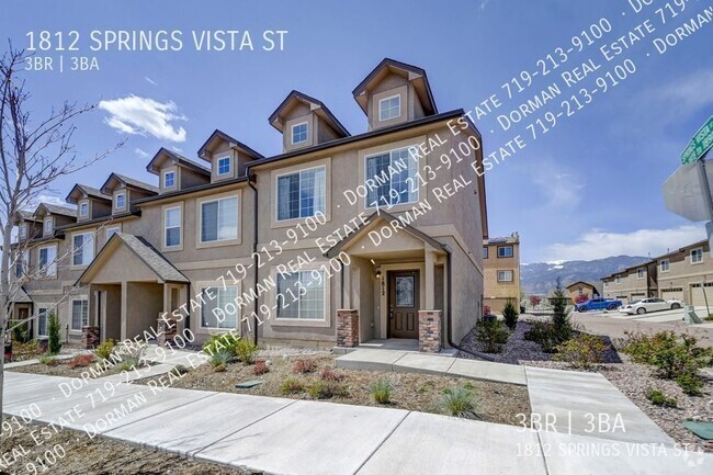 Building Photo - Beautiful 3 Bedroom Townhome Near I-25