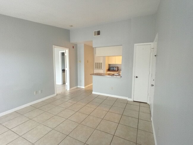Photo - 2550 N Alafaya Trail Unit 4305