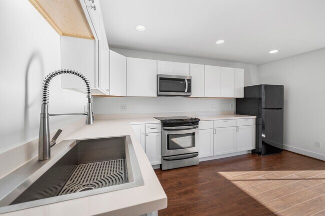Photo - 234 Westheimer Rd