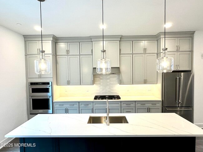 Photo - 50 Augustus Dr