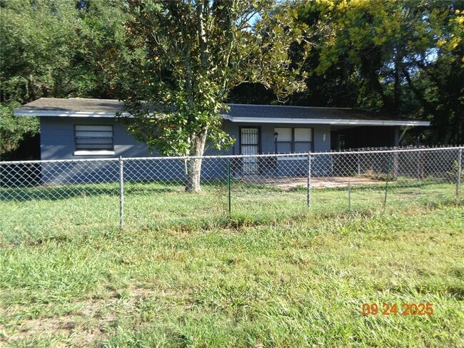 Building Photo - 235 Lake Gertie Rd Rental