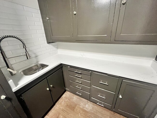 Photo - 16 N Broadway St Unit 24