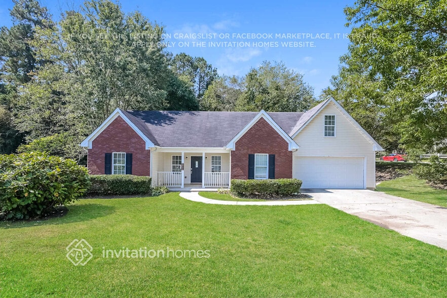 2990 Lenora Springs Dr