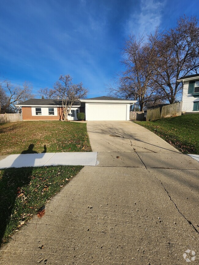 Building Photo - 1739 Chippendale Rd Rental