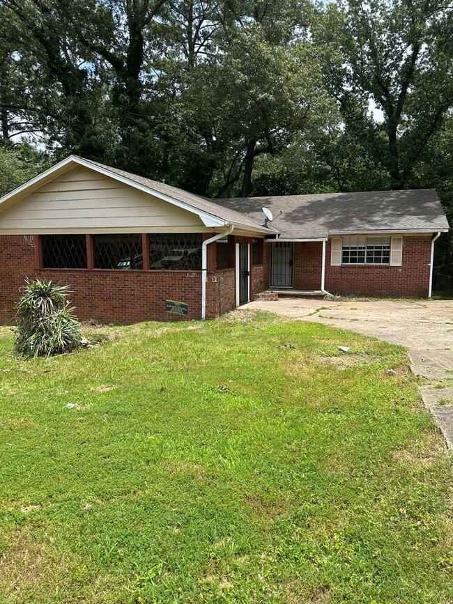 4 Bedroom and 2 Bathroom Little Rock - 4 Bedroom and 2 Bathroom Little Rock House