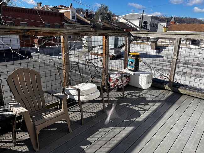 Photo - 2128 E Carson St Unit Rear / B