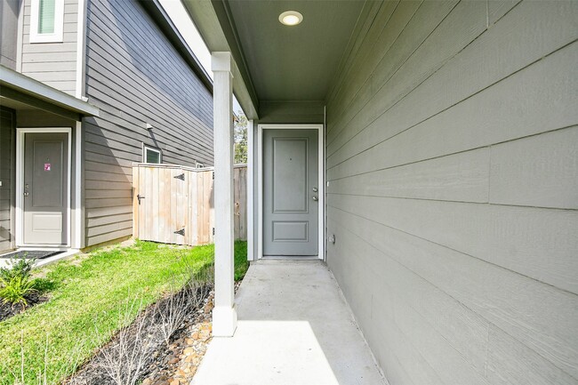 Photo - 21325 Carosella Dr