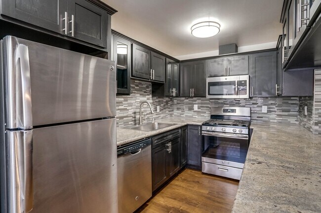 Photo - 3638 W 113th St