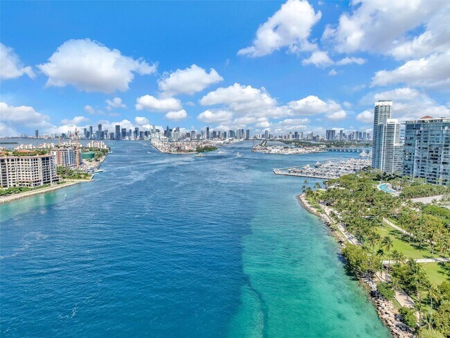 Photo - 100 South Pointe Dr Unit 801