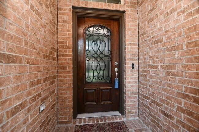 Photo - 13815 Wixford Trail