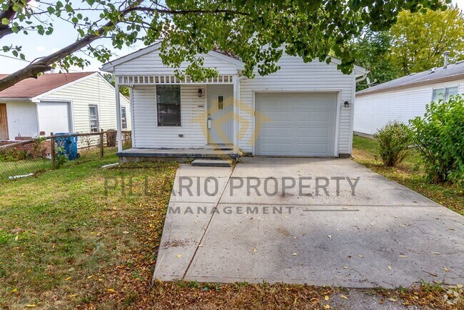 Building Photo - Cozy & Updated 2-Bedroom Home with Garage ...
