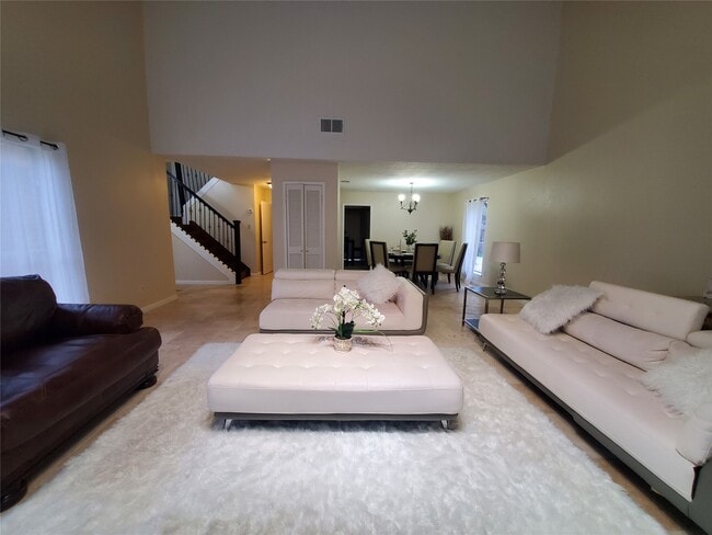 Photo - 2810 Arrowhead Dr