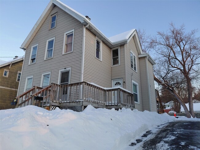 Photo - 330 Conklin Ave