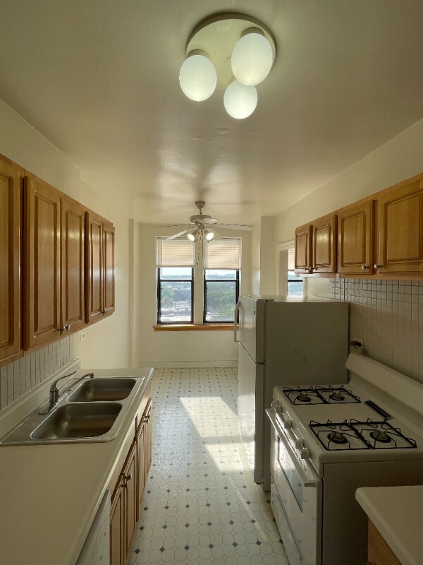 Photo - 1263 W Pratt Blvd