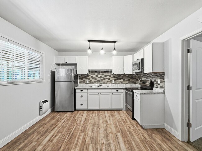 Photo - 6197 Spruce St Unidad 4