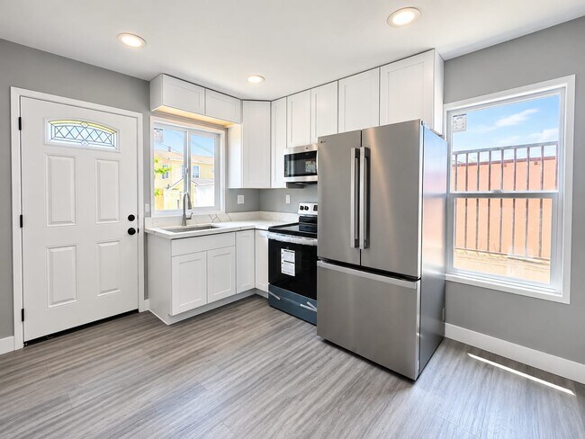 5107 S Harvard Blvd Unit 51071/2