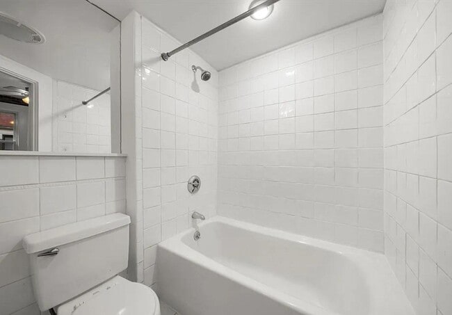 Photo - 7 Primus Ave