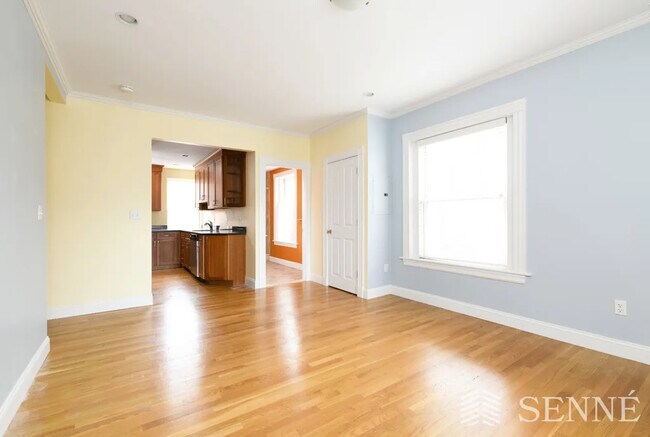 Building Photo - 55 Magazine St Unit 29