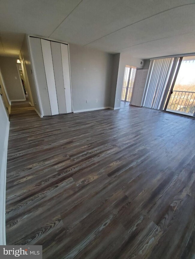 Photo - 401 Cooper Landing Rd Condo