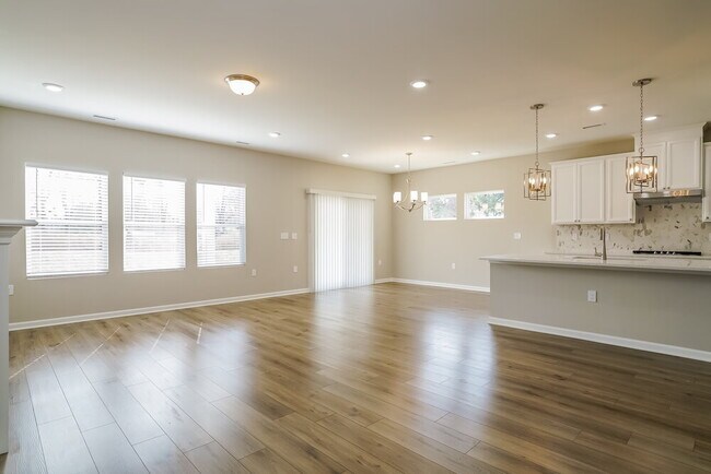 Photo - 3812 Tritonville Wy