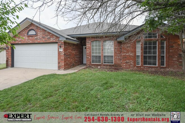 Photo - Spacious 3-Bed with Office & Cozy Fireplace!