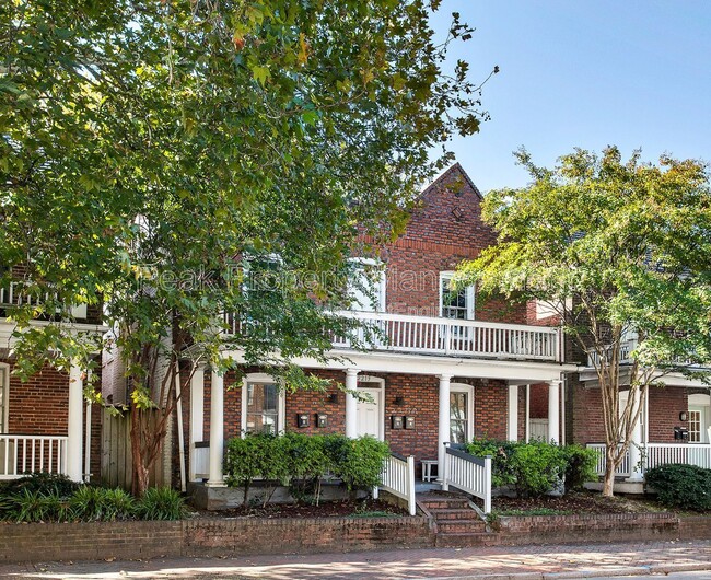 Photo - 2213 W Cary St Unidad C