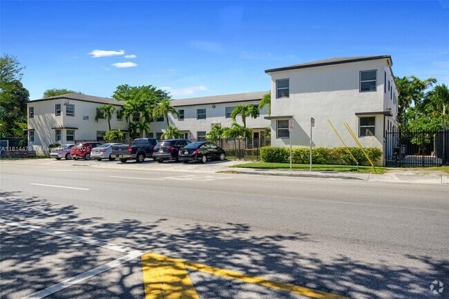 Building Photo - 577 NE 82nd St Unit 17 Rental