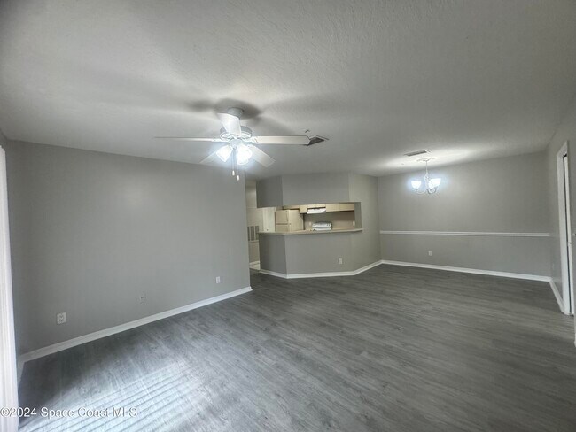 Photo - 7667 N Wickham Rd Unit 1203