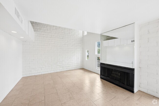 2BR, 2BA - 1,400SF - Living Room