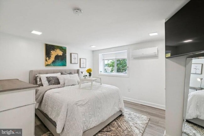 Photo - 311 Old Rodgers Rd