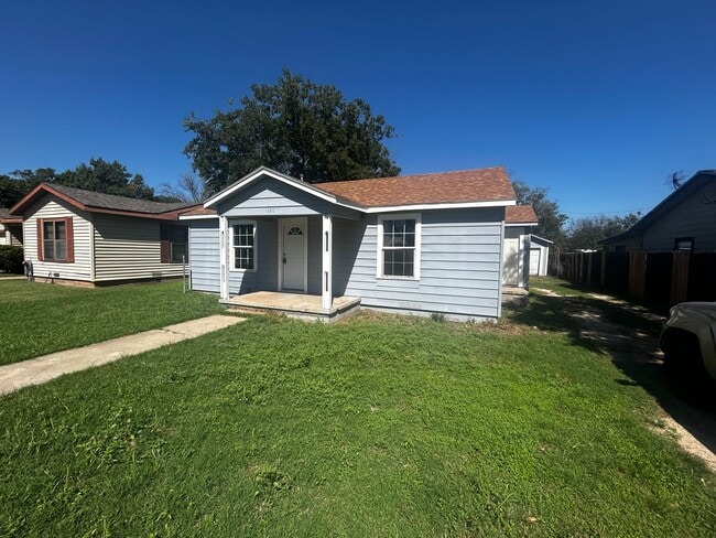 Photo - 1926 Over St