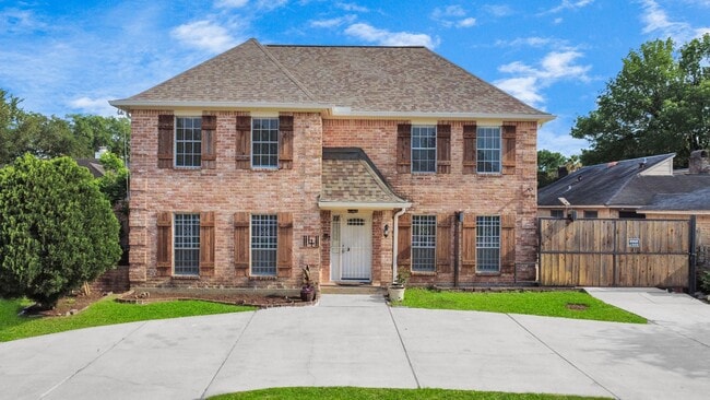 Building Photo - 11411 Briar Forest Dr