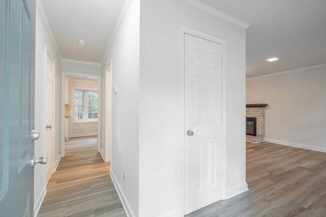 Photo - Charming 3 Bedroom Single-Family Home for Rent in Chester!