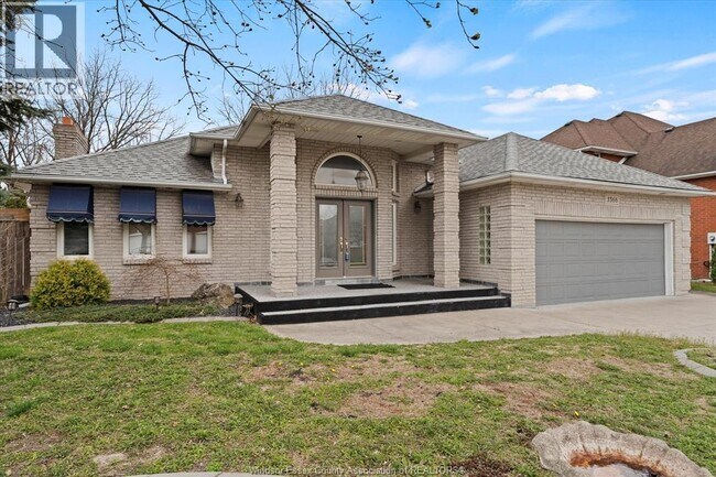 Photo - 3566 Whiteside Dr