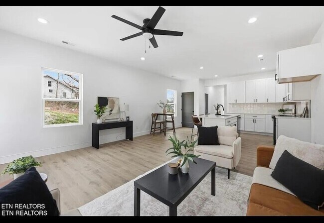 Photo - 3429 Garden Dr