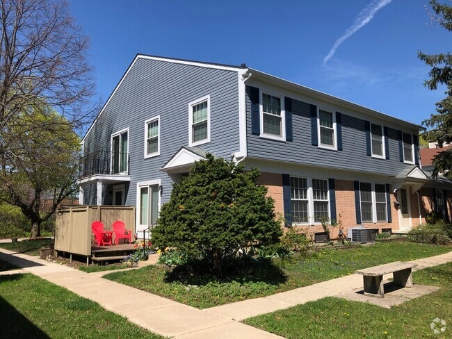 Building Photo - 2736 Glenbridge Ct Rental