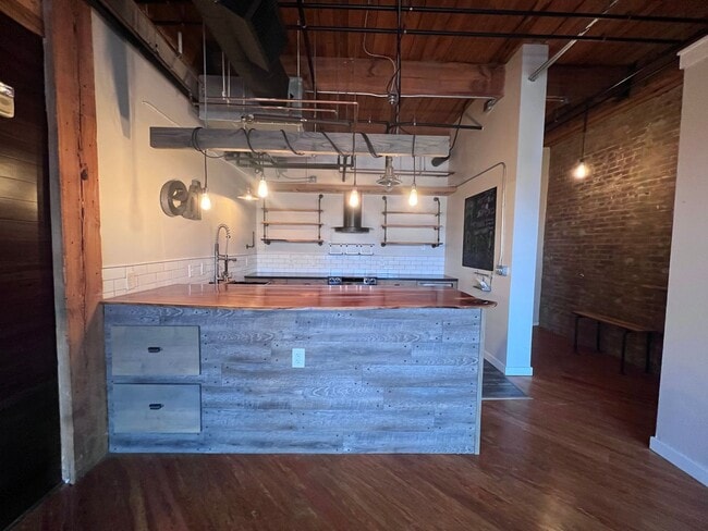 Photo - Gorgeous Loft Downtown Grand Rapids Unit 600 Monroe Ave NW Apt 206