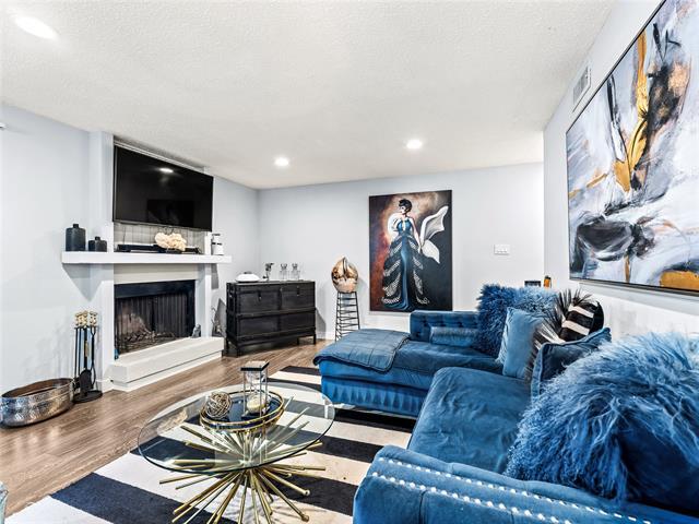 Photo - 5132 Amesbury Dr Unidad 105