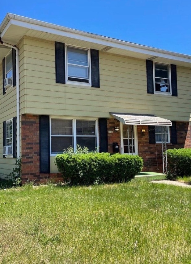 Building Photo - 2627 W Becher St Unit 1